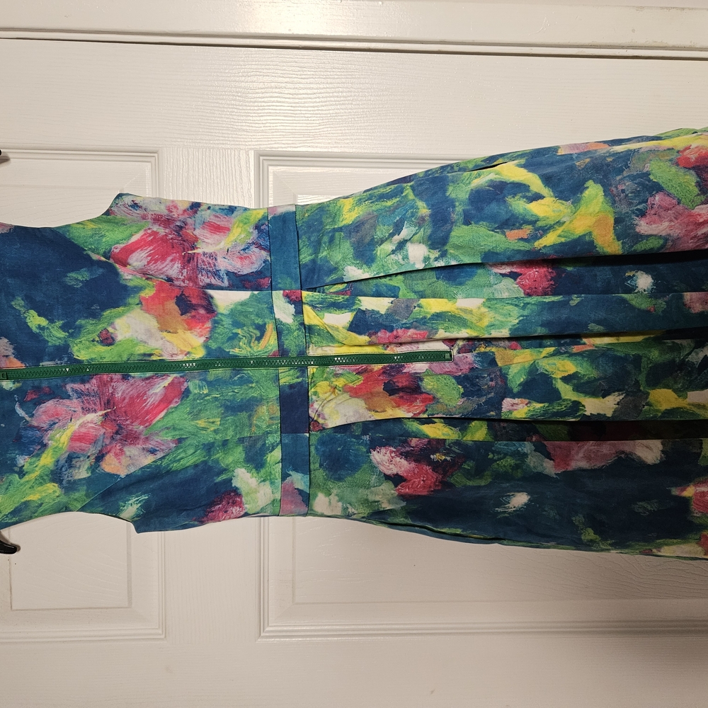 Pink Tartan Floral Dress. Size 4 - Picture 4 of 8